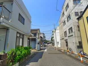 西新井マンションの物件外観写真